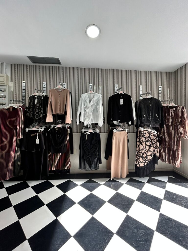 motion_photo_5081354130616783538